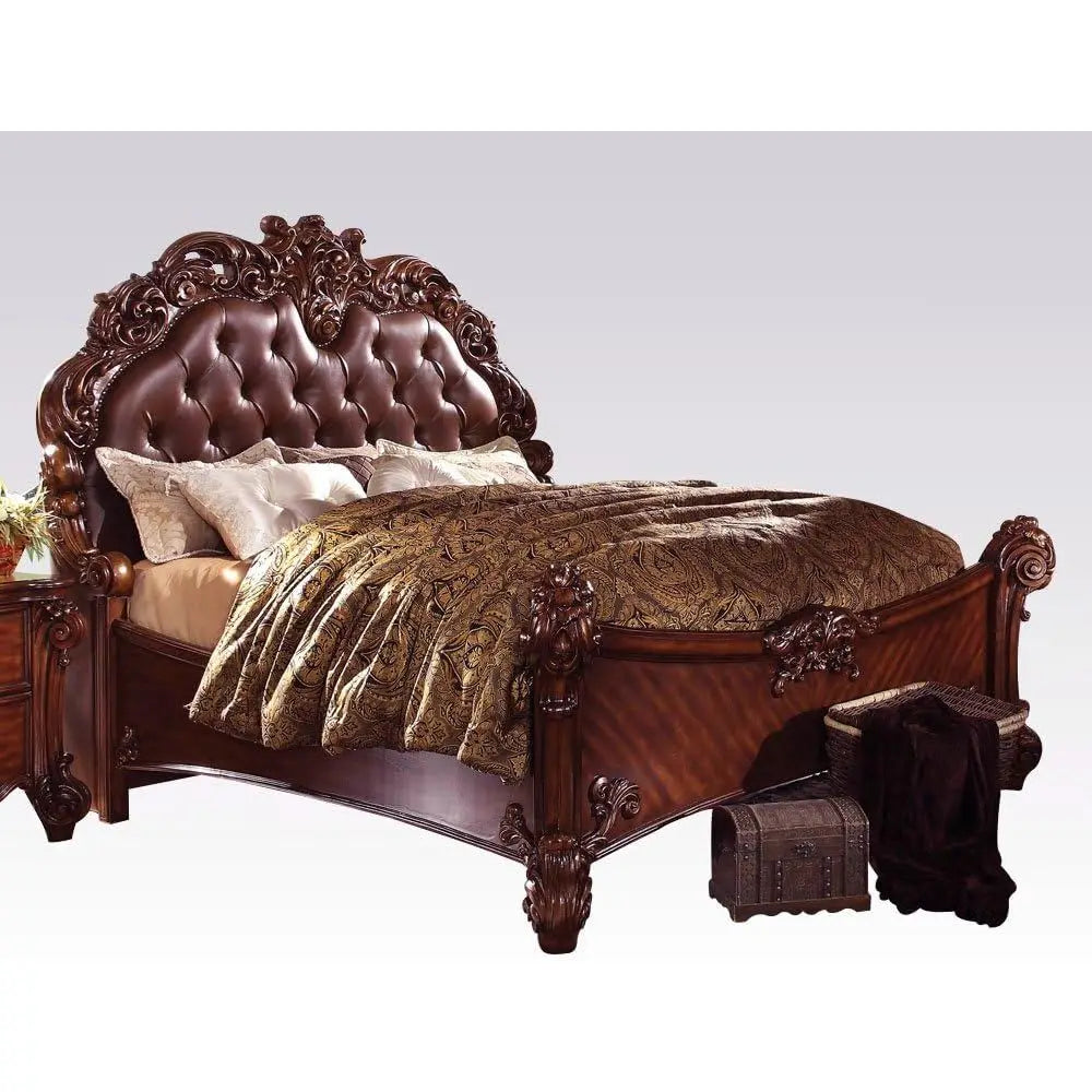 Elegant Traditional Bedroom Suite Bed Nightstand Dresser Mirror