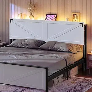 DAFIFY Farmhouse Headboard With 2 Outlets And 4 USB Ports