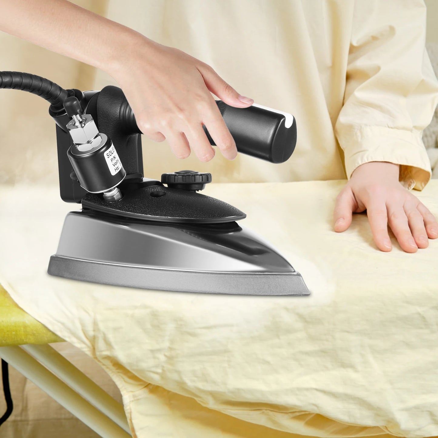 Sweetmile 1200W 110V Electric Steam Iron With Water Tank